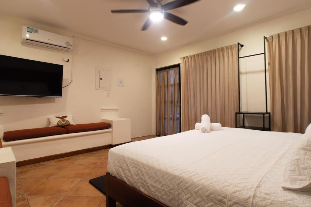 Hermosa Casa A 5 Minutos De La Playa Caminando! Apartamento Playa del Carmen